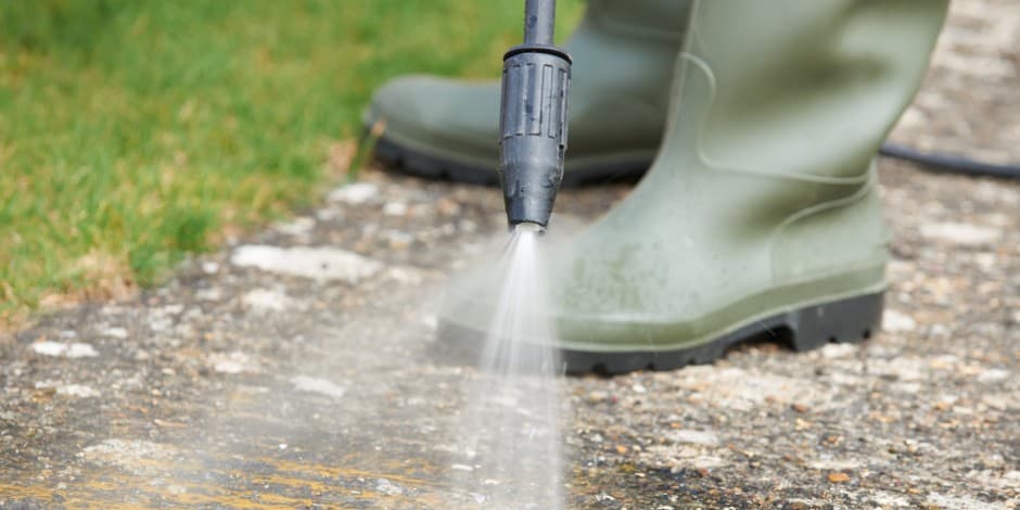 Commercial Pressure Washing